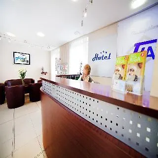Rija Tia Otel