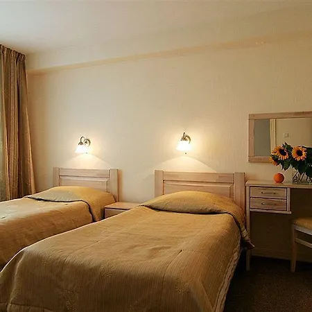 Otel Rija Tia 3*